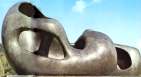 Henry Moore : figure couchée